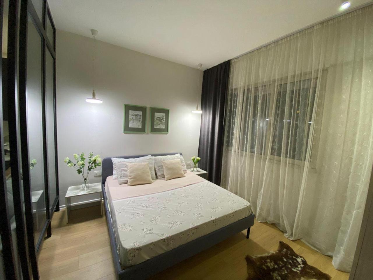 Kristal Center, Studio,near Artificial Apartment