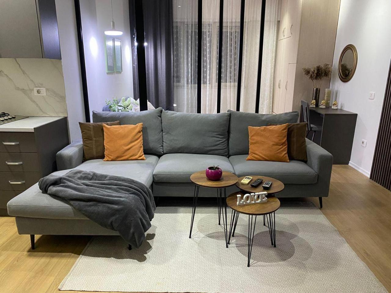Apartament Kristal Center, Studio,near Artificial Tirana